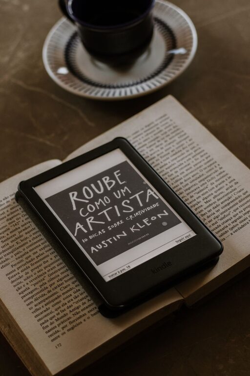 Como criar um hábito simples de leitura e manter a rotina